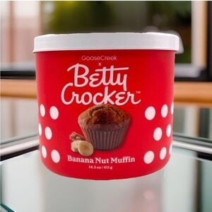 Goose Creek 3-Wick Candle-Betty Crocker Banana Nut Muffin (14.5 oz)